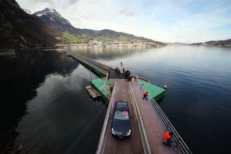 Combifloat floating bridge