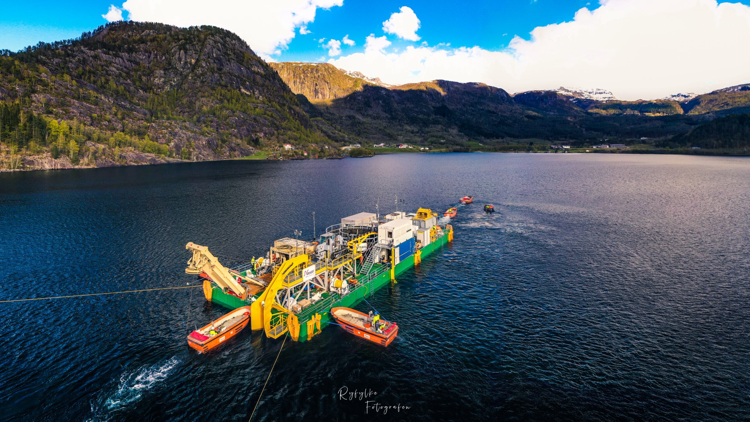 Combifloat modular Cable lay barge in Norwegian lake Nexans