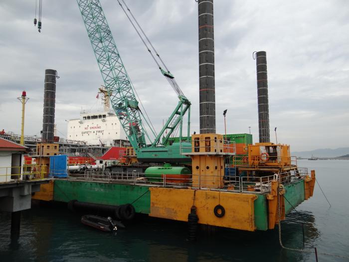Combifloat C7 modular jack up barge self elevating platform Indonesia