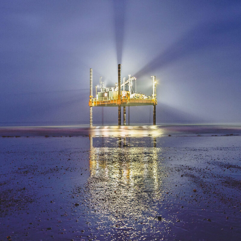 C5 jack up for geotechnical works in surf area