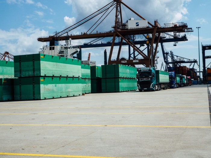 modular barge truck transport in port
